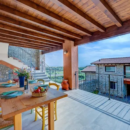 Apartment Il Borgo Lavanda And Ulivo