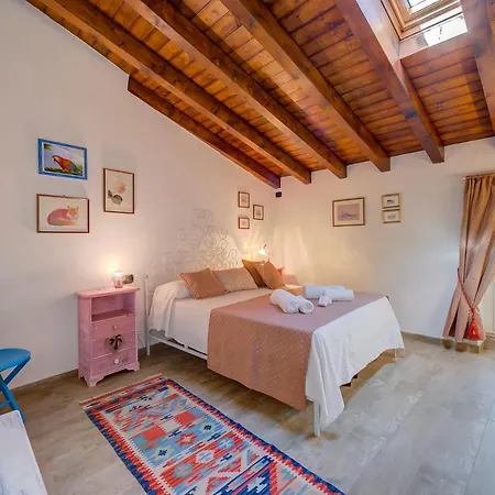 Il Borgo Lavanda And Ulivo Apartment *