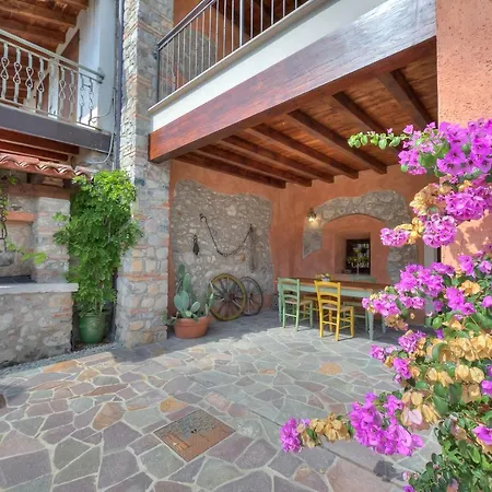 Il Borgo Lavanda And Ulivo Apartment Polpenazze del Garda