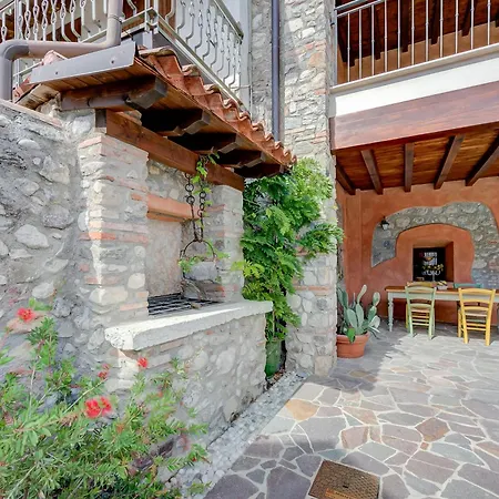 Apartment Il Borgo Lavanda And Ulivo